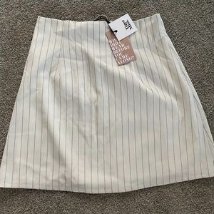 NWT Tiger Mist Pearl Skirt